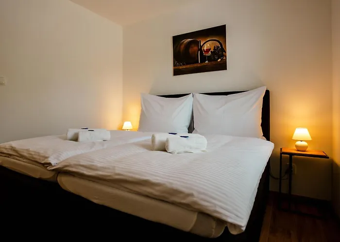 Lipovina 公寓 Mala Trna