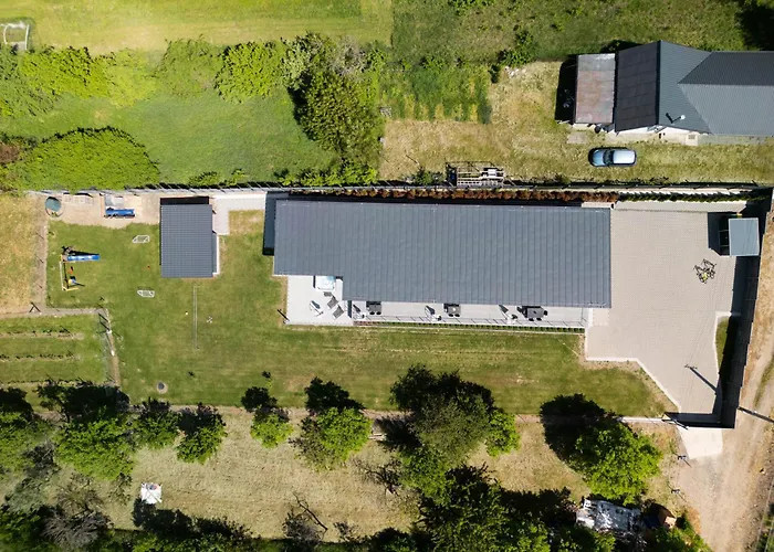 Lipovina 公寓 Mala Trna